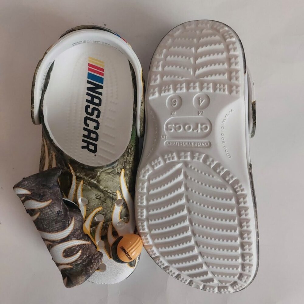 CROCS Mens Size 4 Womens 6 Nascar x Realtree Slip On Classic Clogs Shoes Camo - Picture 10 of 11